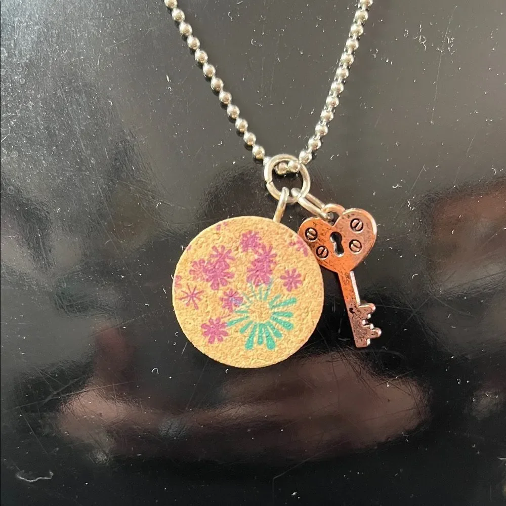 Unbranded handcrafted pendant ball